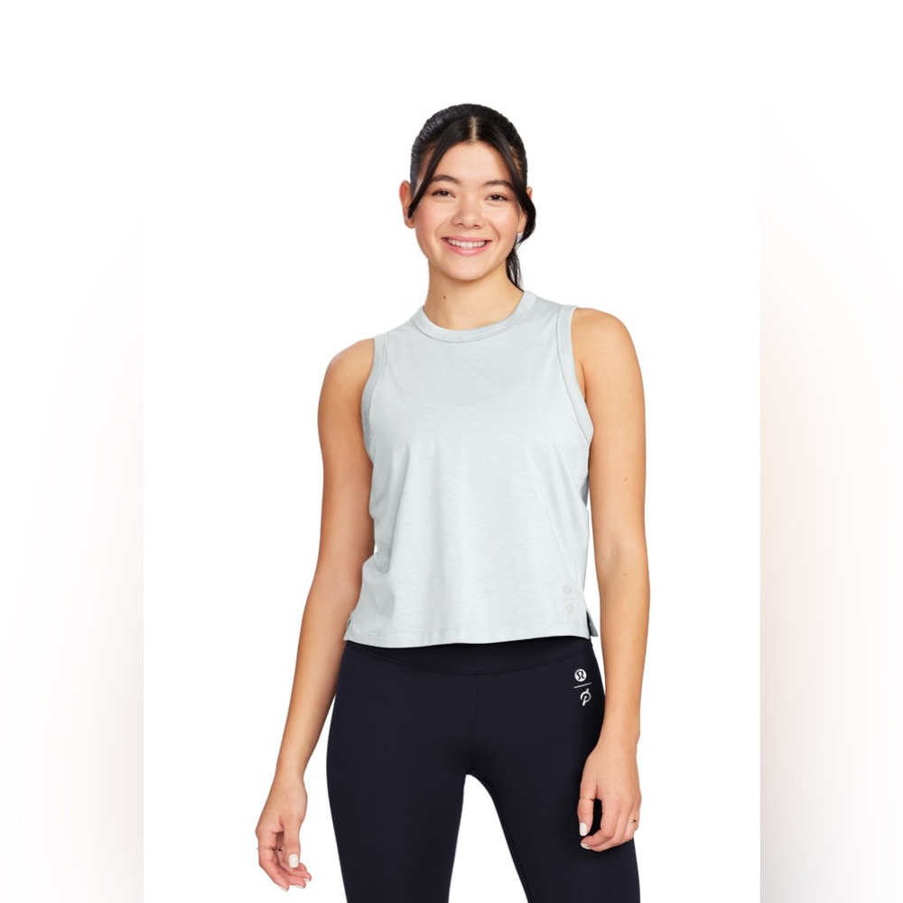 EUC Peloton x Lululemon Classic Fit Cotton Blend Crop Tank in Light Blue Size 6